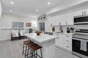 Photo - 1786 SW 9th St Unidad 1