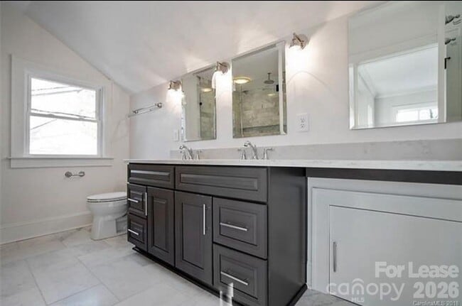 Photo - 1238 Yale Pl