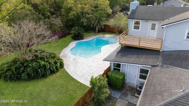 Photo - 2450 Fallen Tree Dr W