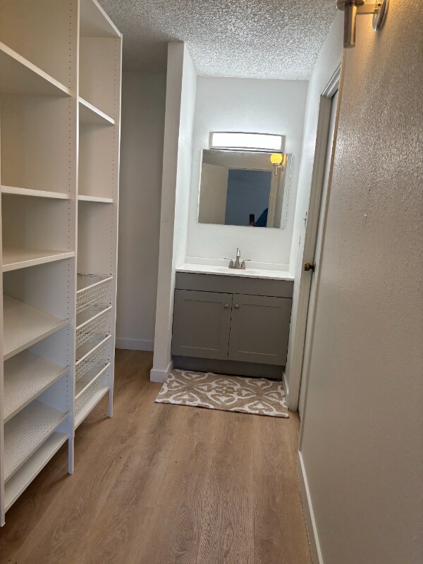 Photo - 501 Golden Cir Unit 7-102