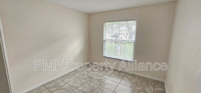 11649 Crescent Pines Blvd