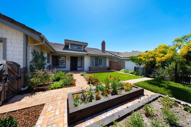 Building Photo - Stunning Dana Point Long Term Rental Home