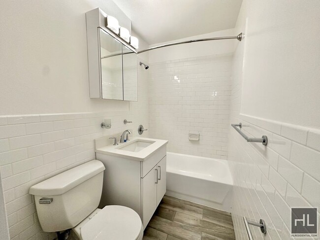 Photo - WEST 22 STREET Unit 4T