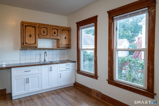 Photo - 51 Osborne Ave