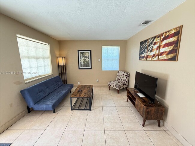 Photo - 212 SW 2nd Terrace Unit 1