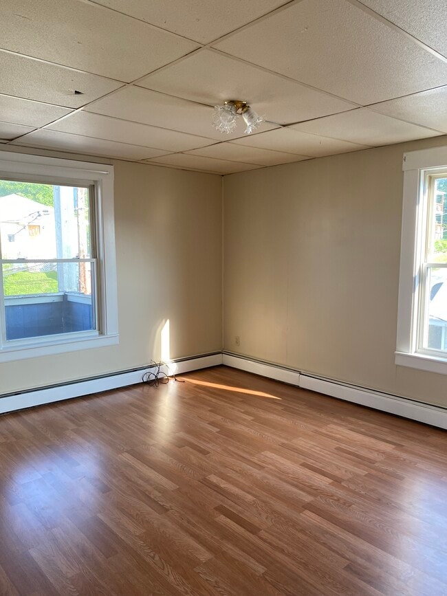 Photo - 575 Rockingham St Unidad Apartment 3