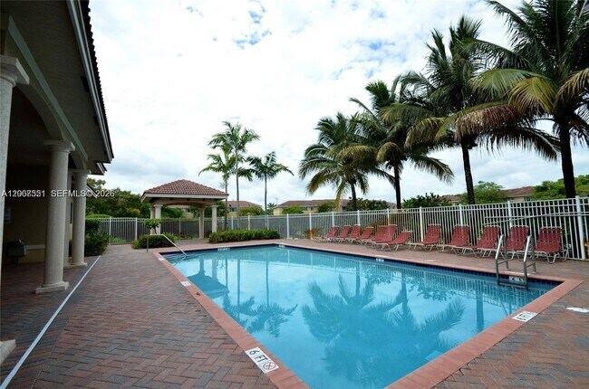 1937 SW 60th Terrace