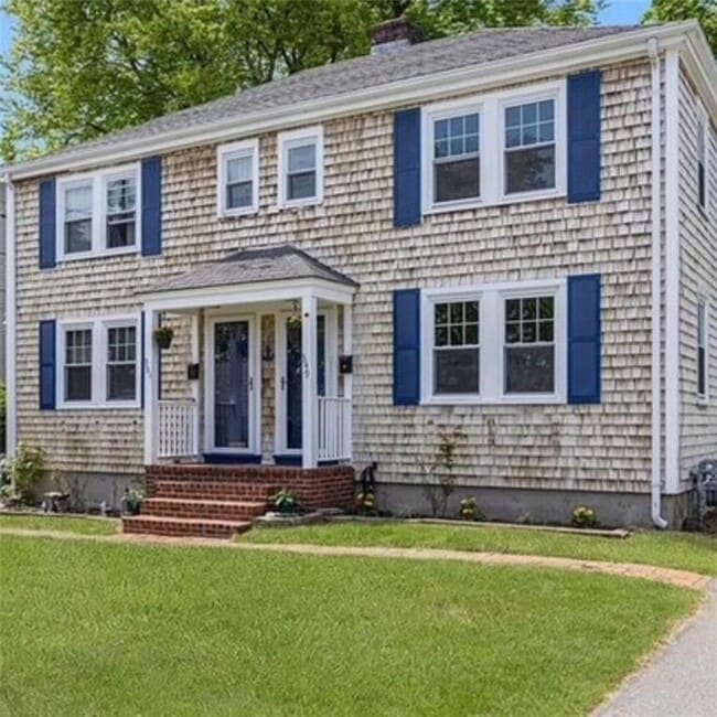 Building Photo - 349 Boulevard