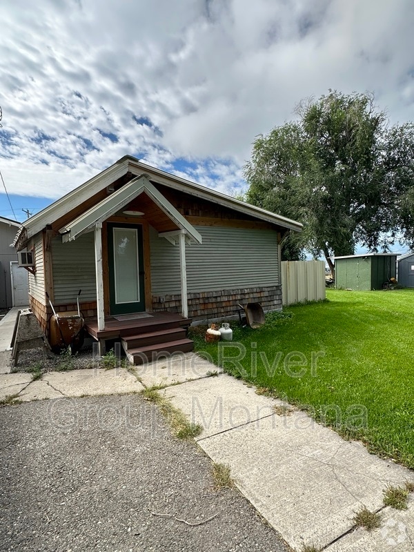 Building Photo - 6520 U.S. Highway 10 W Rental