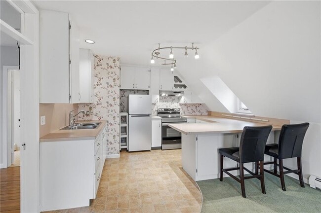 Photo - 135 Columbia Ave