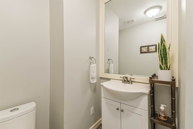 Photo - 13023 Dogwood Blossom Trail