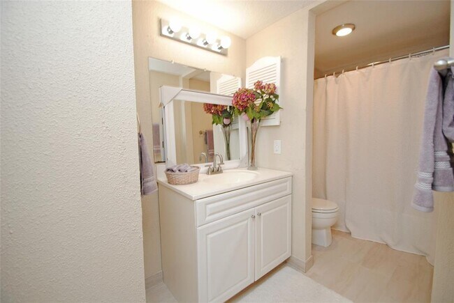 Photo - 781 Country Pl Dr Unidad 2084 Rental