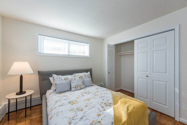 Photo - Mason Avenue Apartments