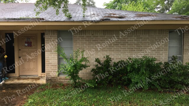 Photo - 1707 Broadway Ave