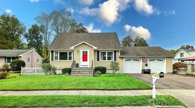 Building Photo - 36 Tina Cir