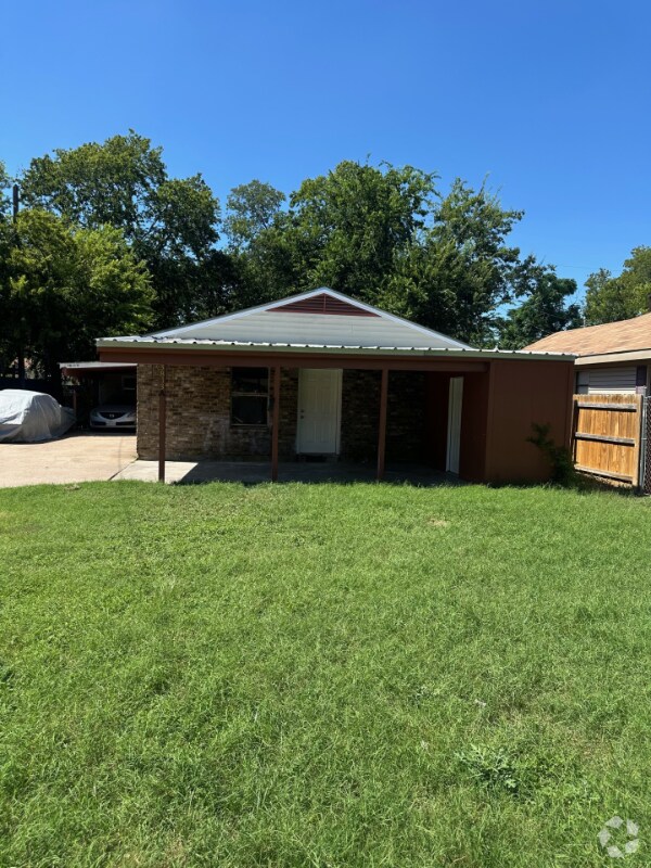 Building Photo - 3813 Windsor Ave Rental