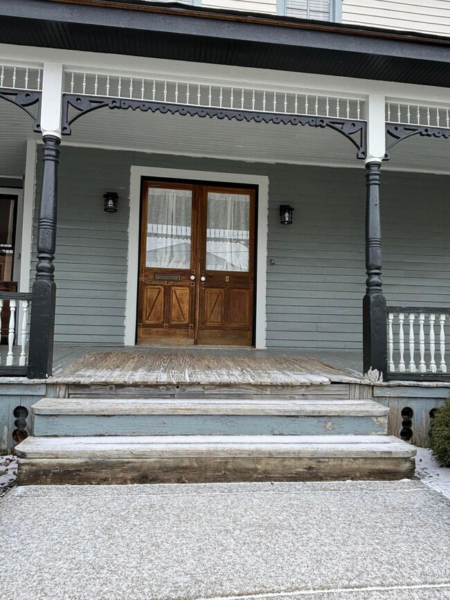 Photo - 118 S Evans St