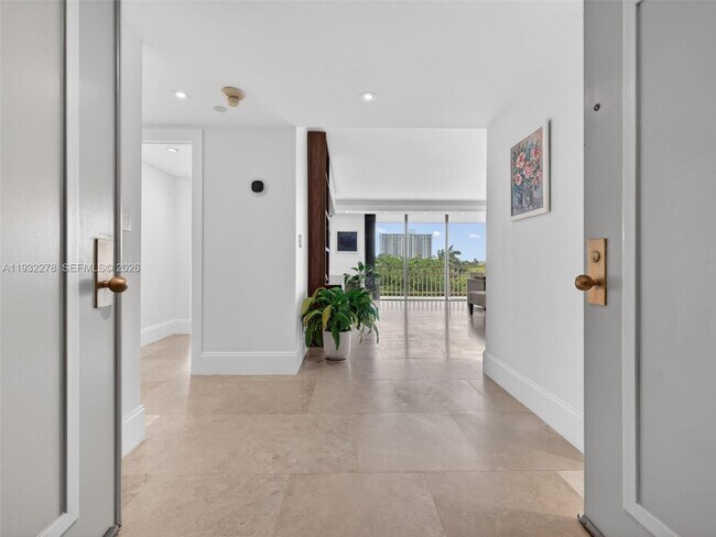 Photo - 11113 Biscayne Blvd Unit 351
