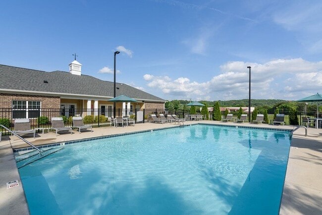 Photo - Hawthorne at the Hollow