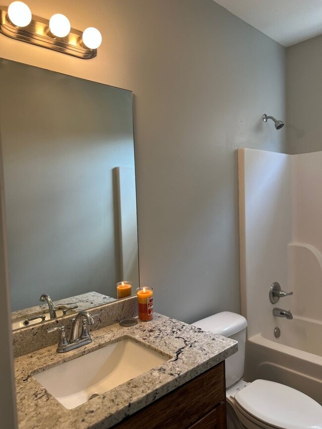 Photo - 2 bedroom 1 bathroom available for rent