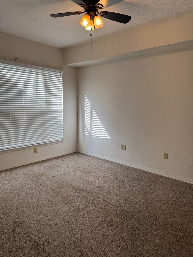 Photo - 24112 Harbour Vista Cir