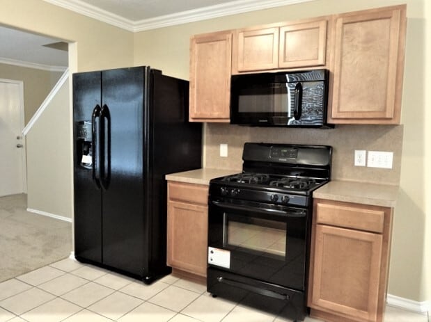 Photo - 8918 Farm Ridge Ln