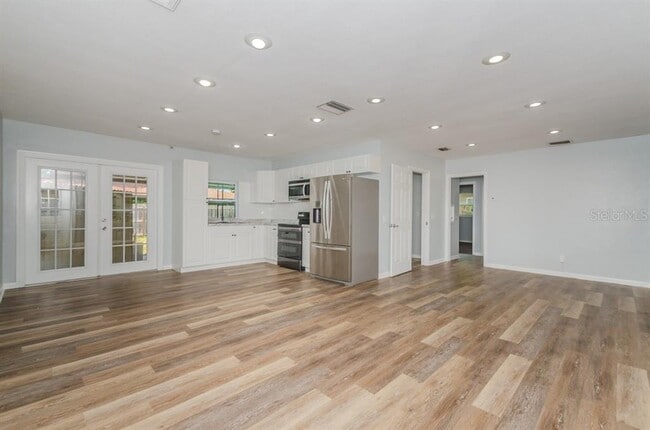 Photo - 408 S Aurora Ave