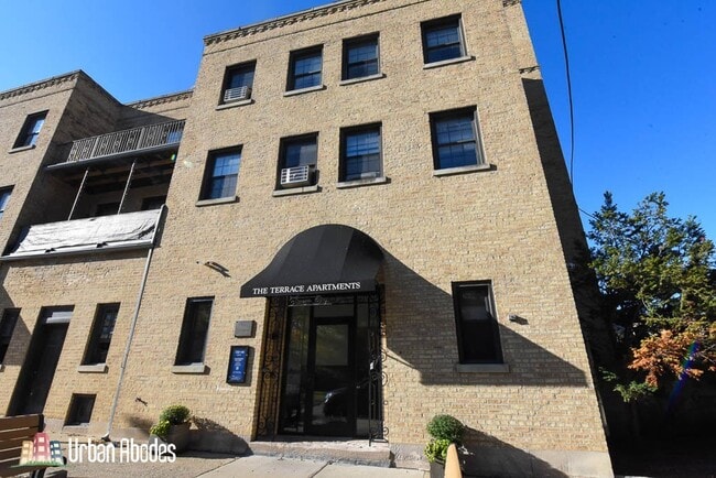Building Photo - 730 Judson Ave Unit A0