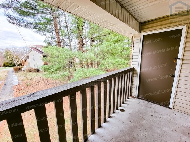 Photo - 419 Oriole Dr