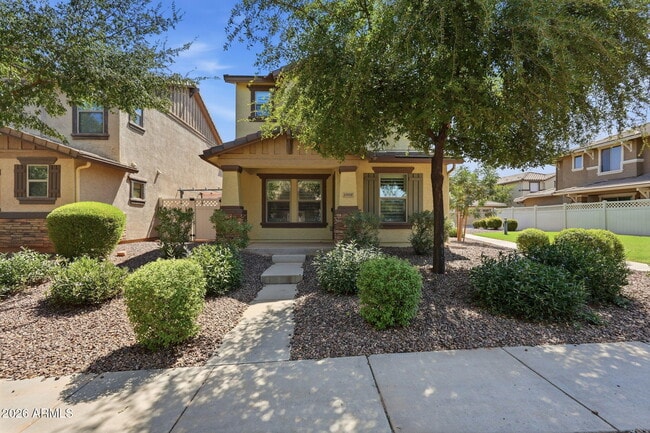 Building Photo - 1006 S Deerfield Ln