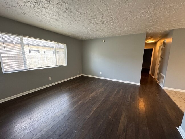 Photo - East Fountain Square 3 Bedrooms 1.5 Baths