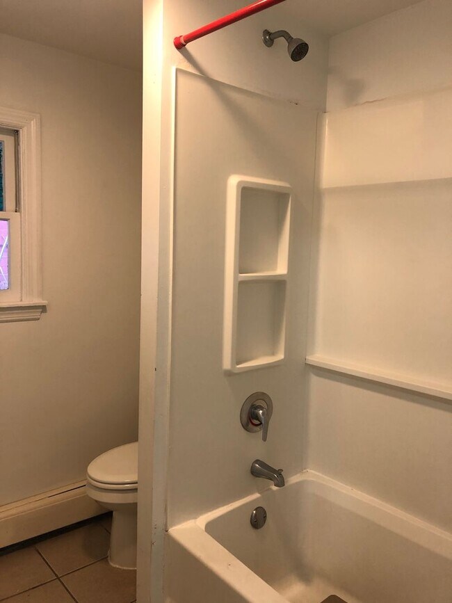 Photo - Great Home! Wood Flooring! Updated Kitchen! Wood Cabinets! Granite Counters! Great Living Space! ...