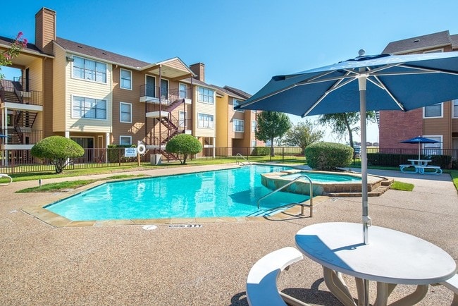 Skyline Place Apartments