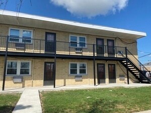 Photo - 5500 W 55th St Apartamento Unidad 8