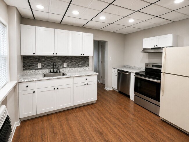 Photo - 563 S 24th St Unit Apt 1