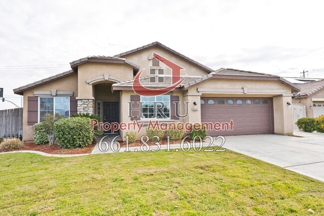 Photo - SW-Bakersfield features 4 bed 2 bath with solar panels