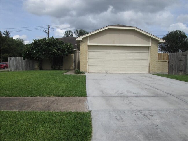 Photo - 10303 Westedge Dr Casa