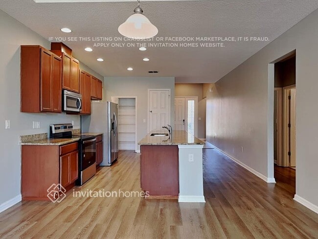 Photo - 5124 Tiber Way