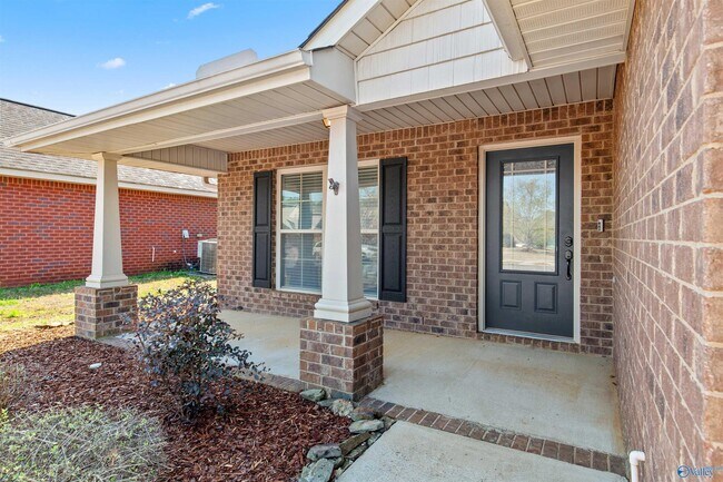 Photo - 328 Research Station Blvd NW