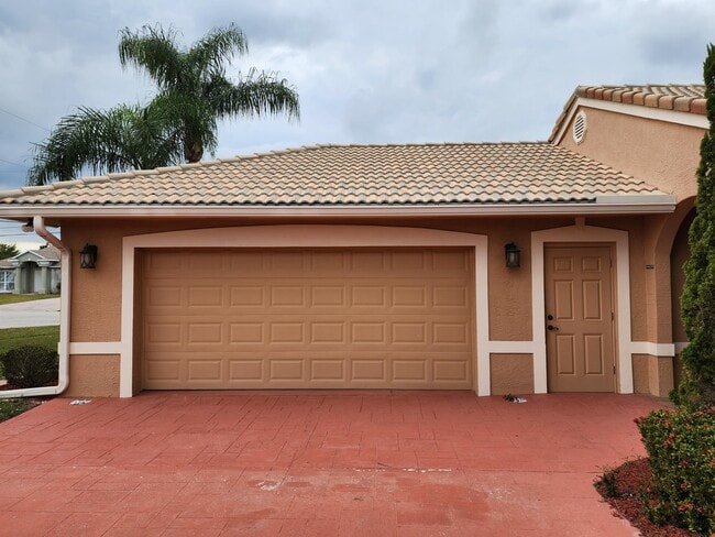 Photo - 6031 NW Flair Ct