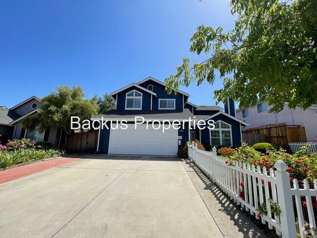 Building Photo - Wonderful four-bedroom Home