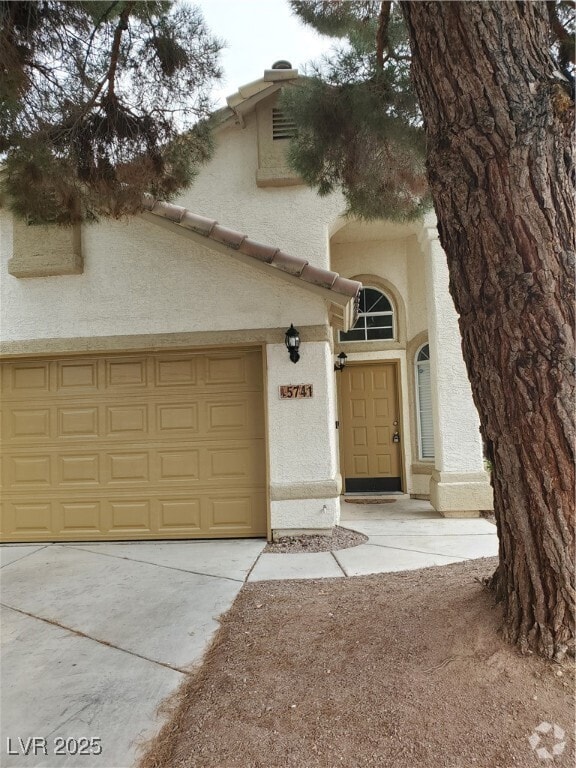 Building Photo - 5741 Heatherwood St Rental