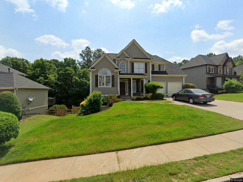 Photo - 32 Adelaide Xing