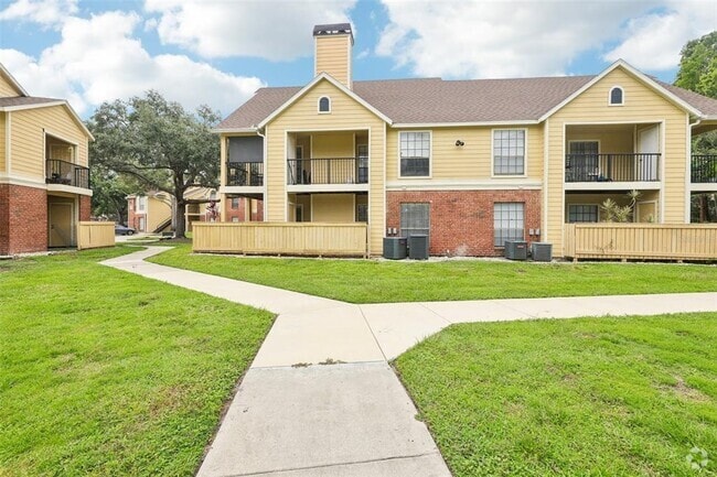 Building Photo - 8724 Mallard Reserve Dr Unit 101 Rental
