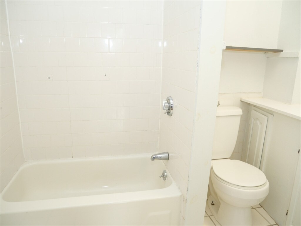 Photo - 259 W Newton St Unidad 9