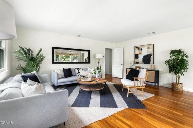 Photo - 1616 N Dominion Ave