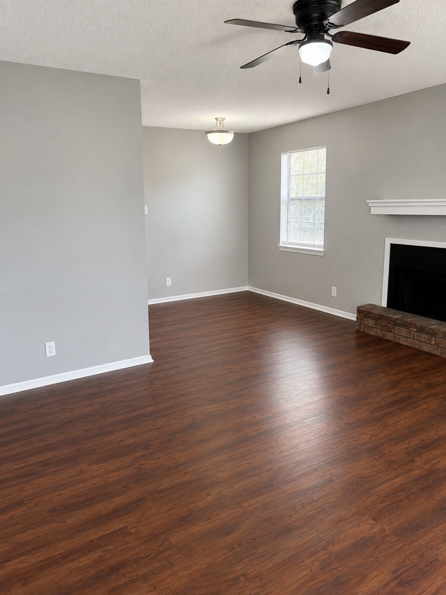 Photo - 103 Willow Ridge Dr Unit D