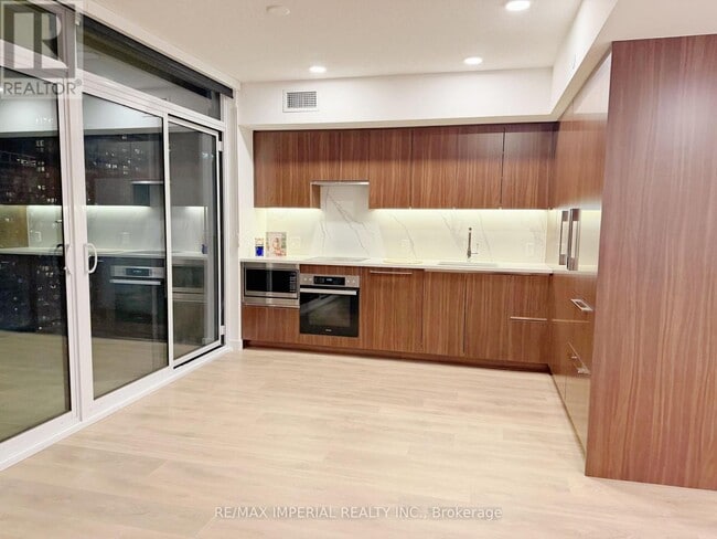 Photo - 1 Concord Cityplace Wy Unit 4210