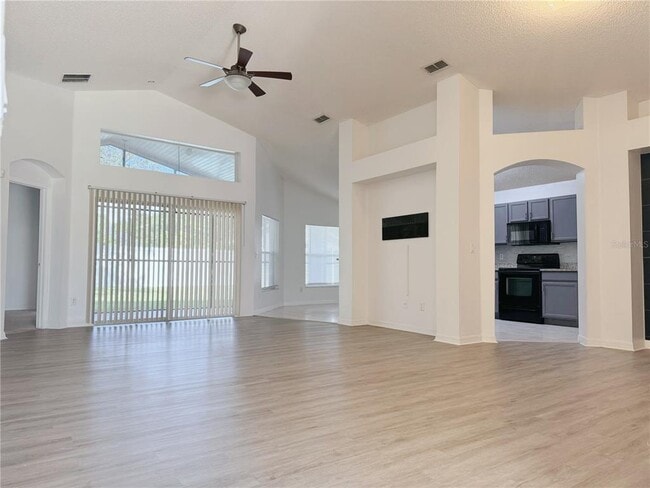 Photo - 2727 Corybrooke Ln