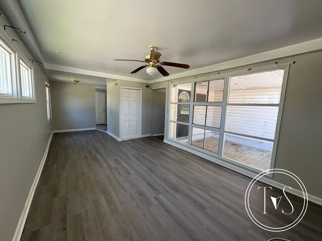 Photo - 524 Arnall Dr Unidad 1